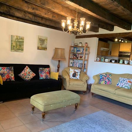 La Petite Maison De Vacances Oradour-Saint-Genest Ngoại thất bức ảnh