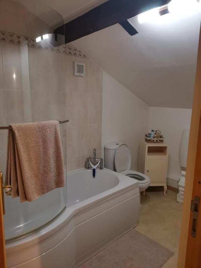 La Petite Maison De Vacances Oradour-Saint-Genest Ngoại thất bức ảnh